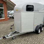 Van transport chevaux Humbaur Equitos Alu 2000 kg
