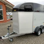 Van transport chevaux Humbaur Equitos Alu Black 2000 kg