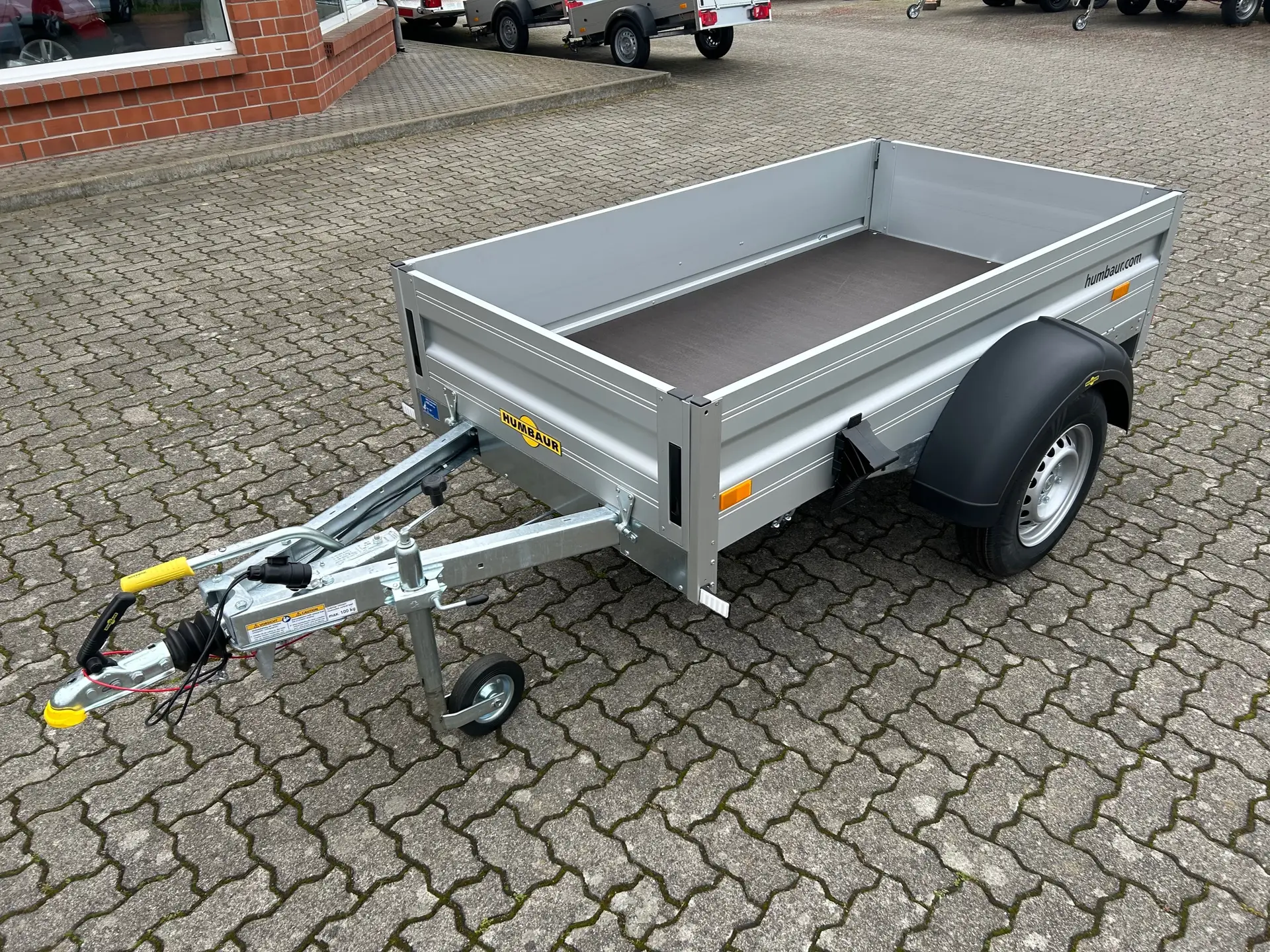 67-4.webp Remorque freinée Humbaur HA102111 KV 205x110 1000 kg – Image 1
